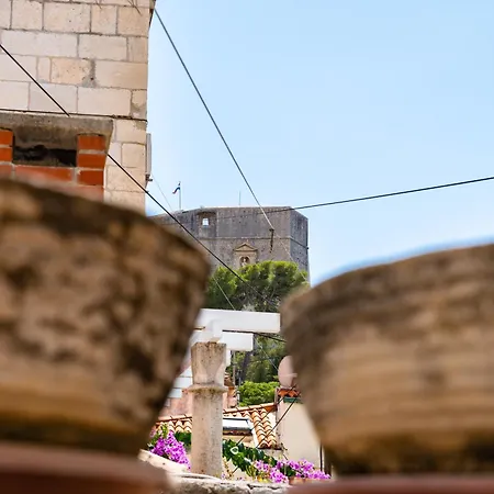 בית נופש Old Town Radhika דוברובניק